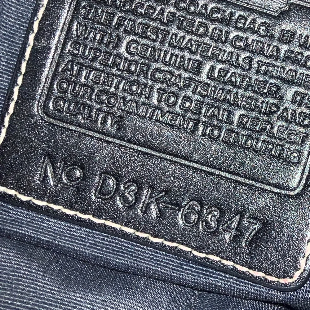 Coach nwot - Picture 2 of 3